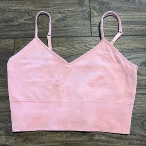 Pink zella sports bra, can be worn as tank top